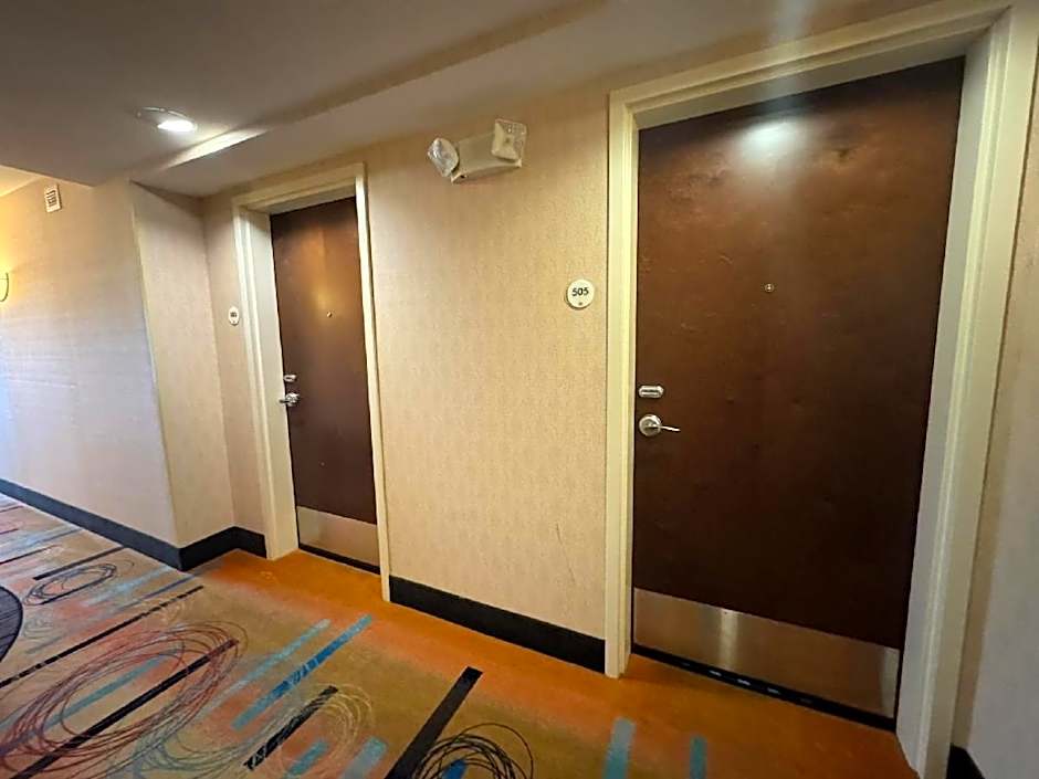 Comfort Inn & Suites Lexington Park near Pax River