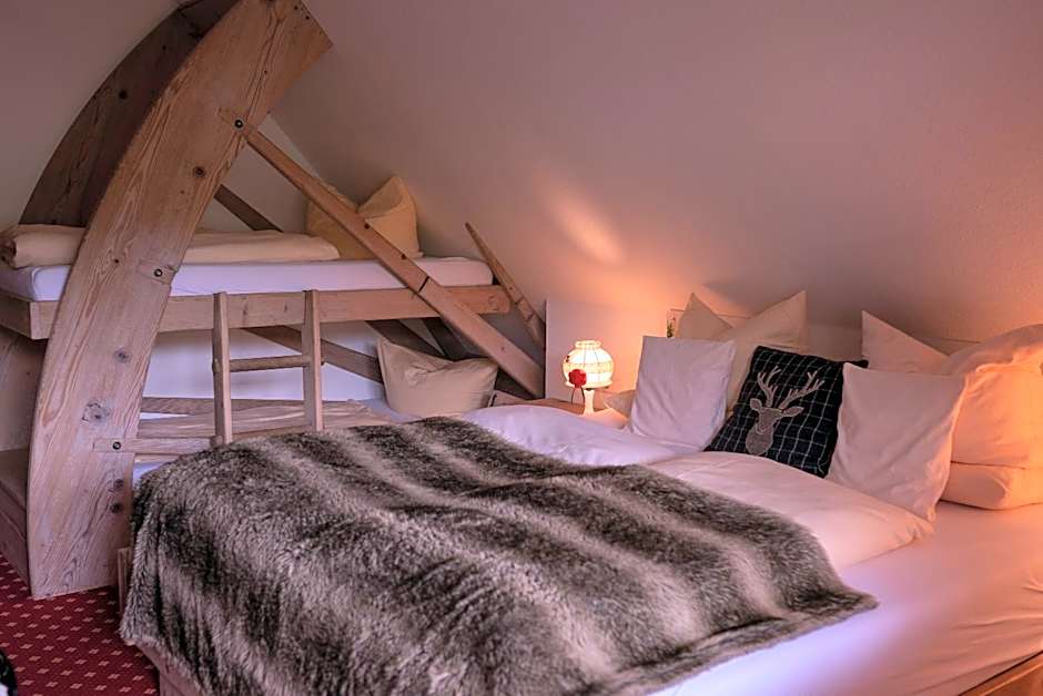 Hotel & Restaurant Grüner Baum - Die Grüne Oase Am Feldberg