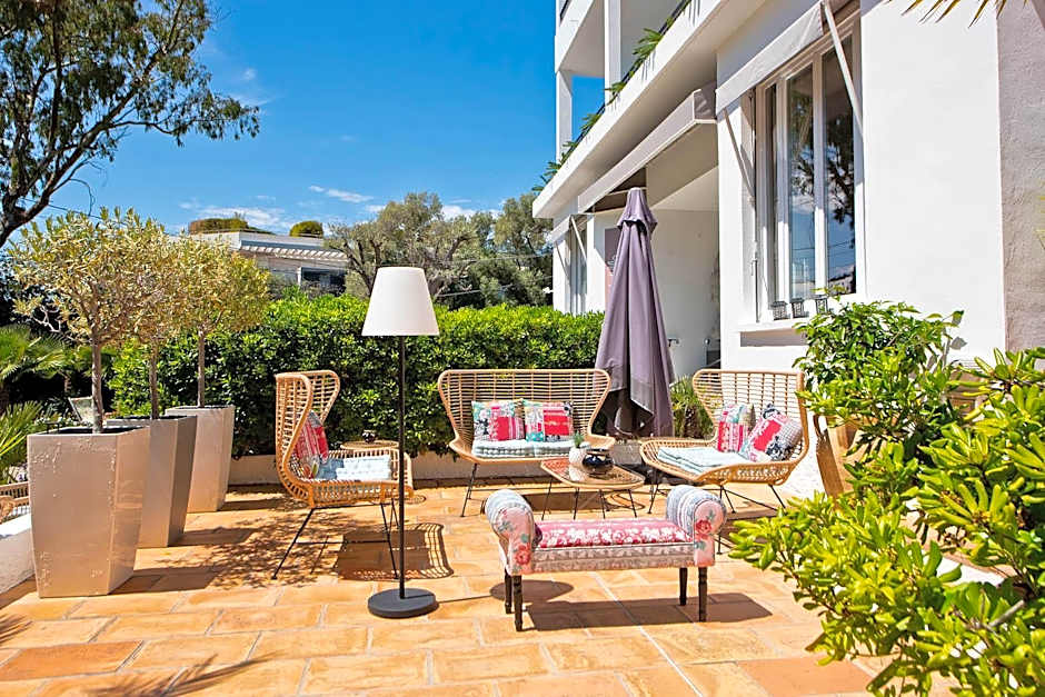 Hotel La Villa Cap dAntibes