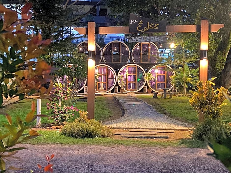 Mango's Park Port Dickson by ZUZU