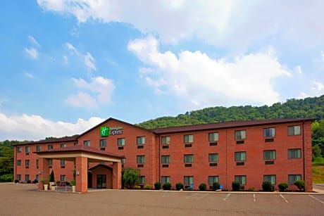 Holiday Inn Express - Newell-Chester WV, an IHG Hotel