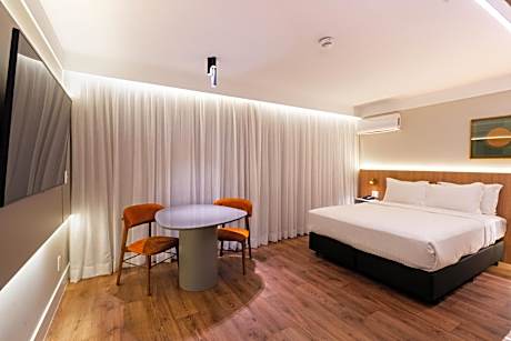 Luxo Casal - 1 Cama Queen