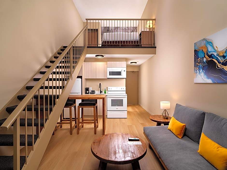 Huntingdon Hotel and Suites