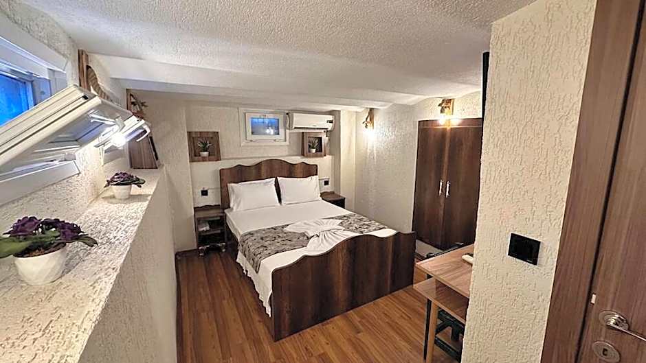 Aras Istanbul Hotel & Suites