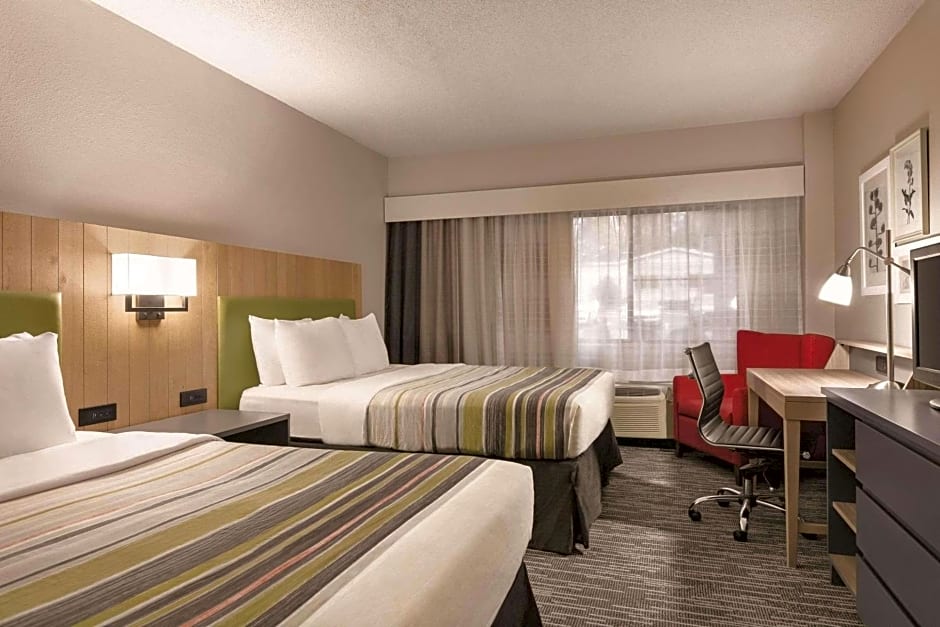 Country Inn & Suites by Radisson, Williamsburg East Busch Gardens , VA