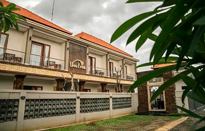 Uma Emas Residence