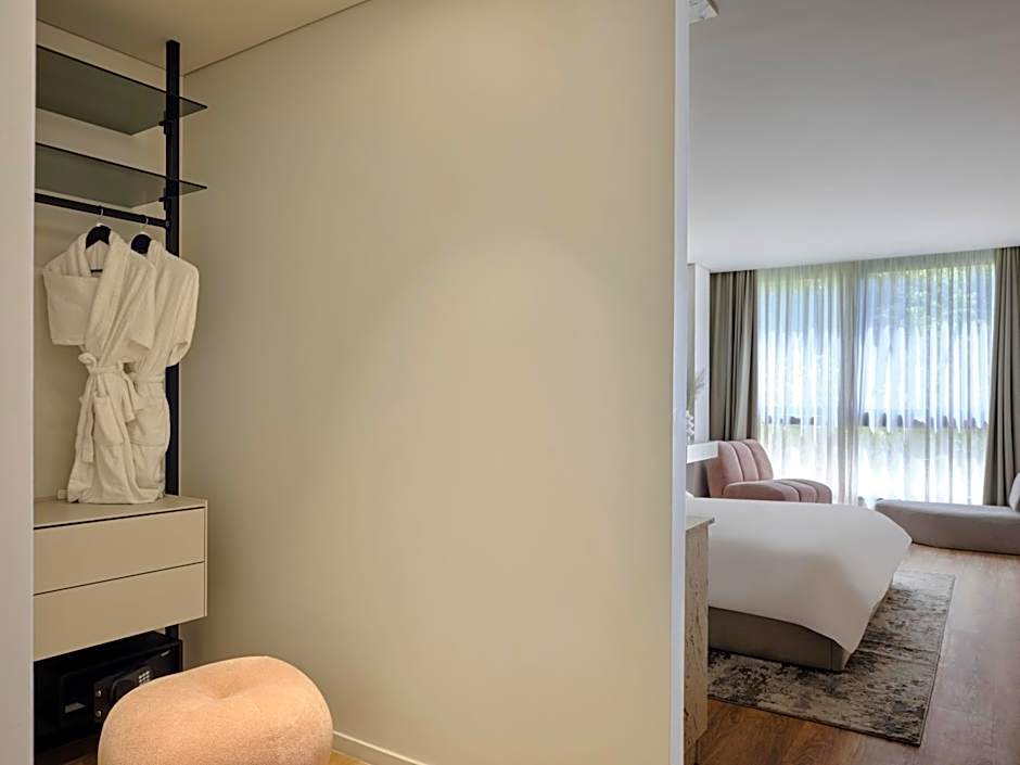 Nur Aparthotel Athens