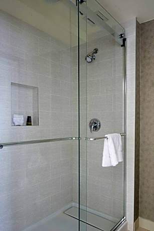 Deluxe Guest room, 2 Double, Corner room