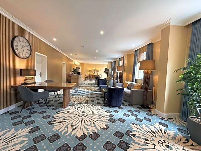 Hotel Royal