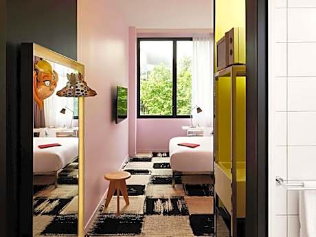 Large Mama Double Room - Accessible