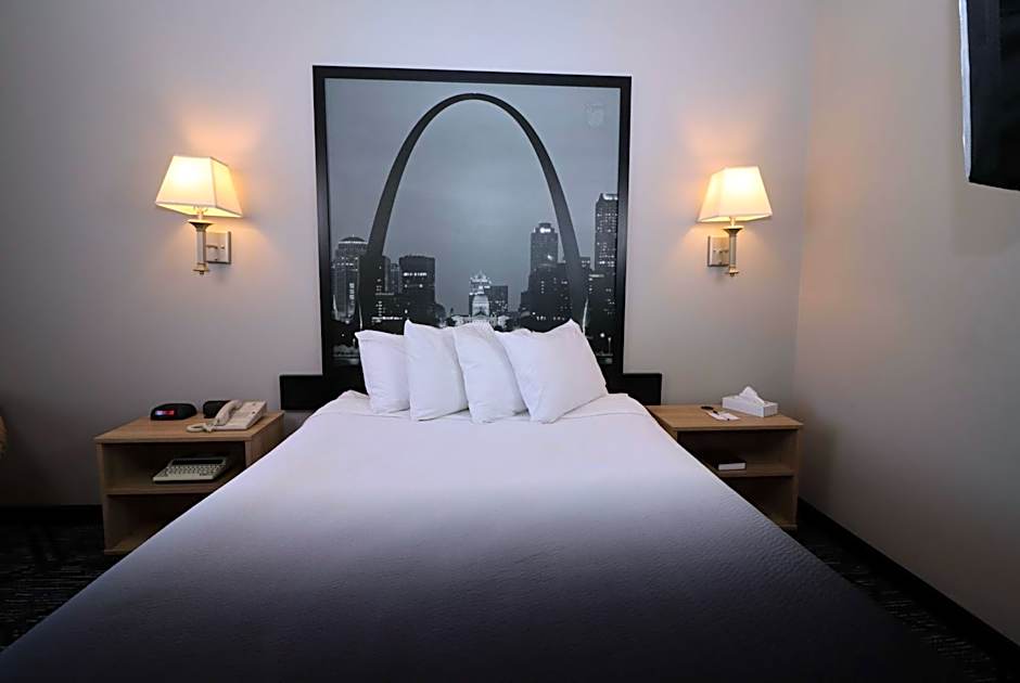 Super 8 by Wyndham Perryville