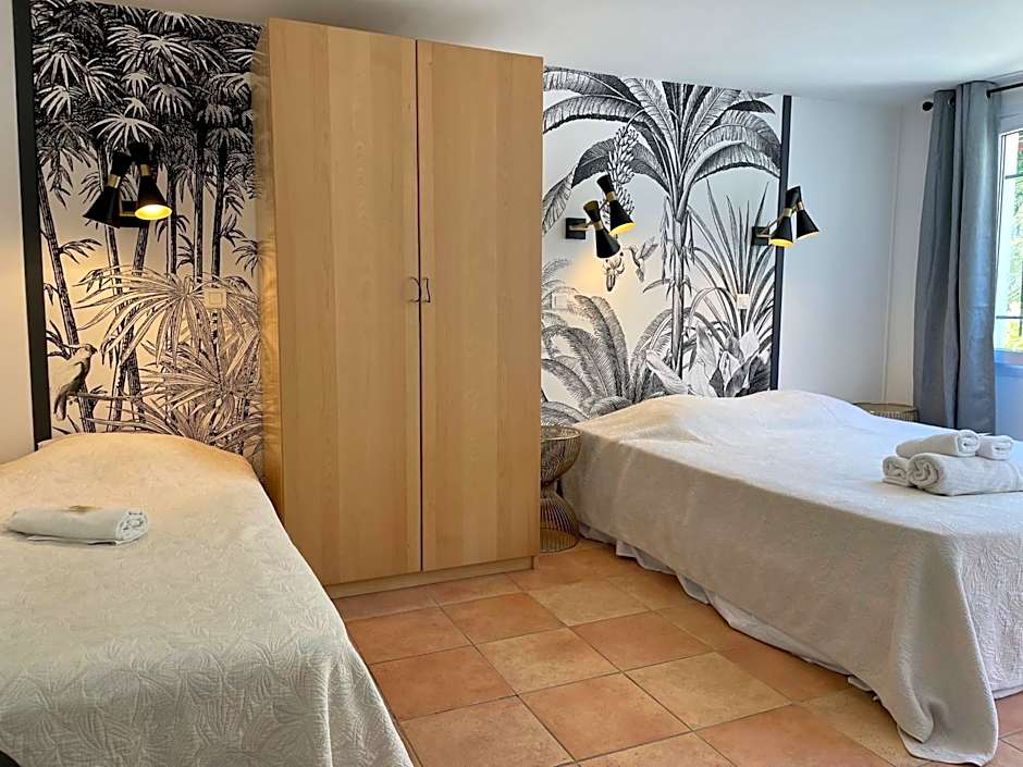 "Cap Riviera" Hotel & Restaurant Saint Aygulf