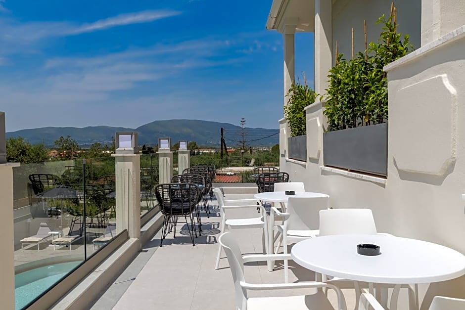 Nikon Boutique Hotel