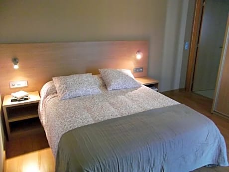 Superior Double Room with Street View