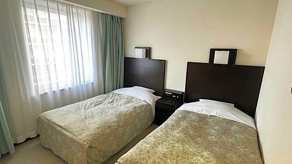Takada Terminal Hotel