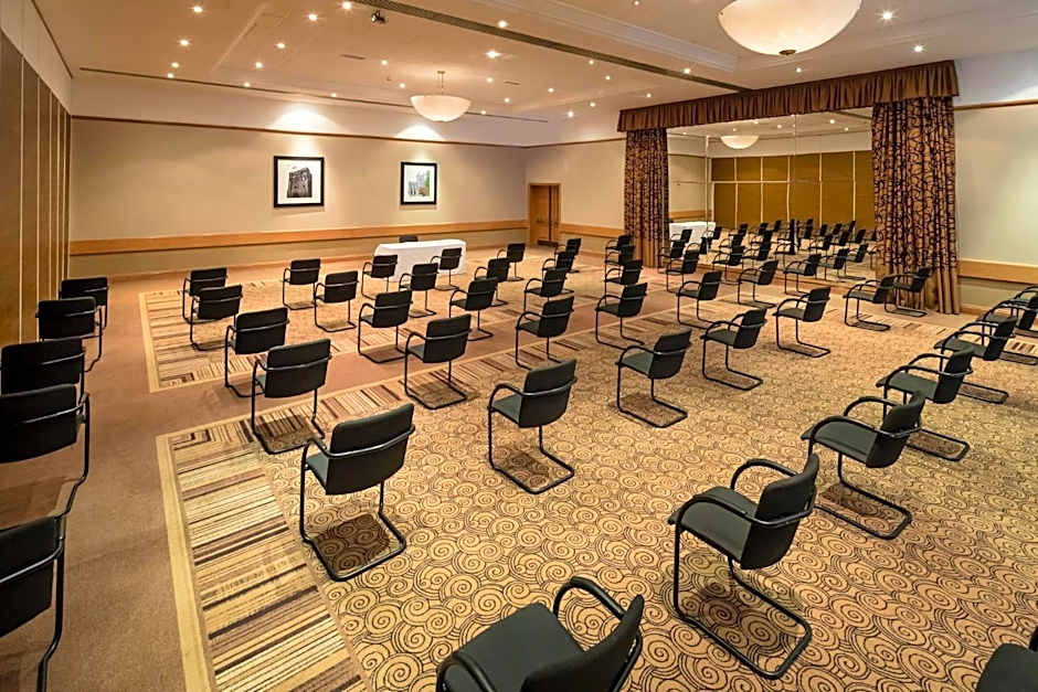 Crowne Plaza Chester By IHG