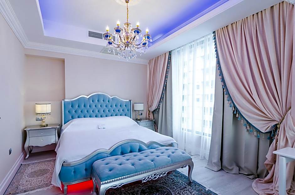 Phoenicia Royal Hotel