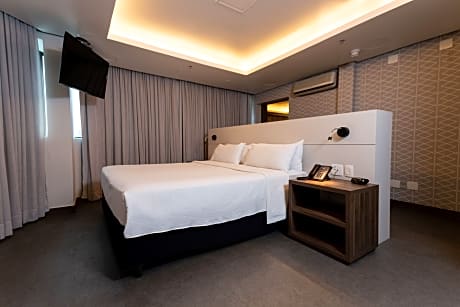 SUITE MASTER (1 adult)