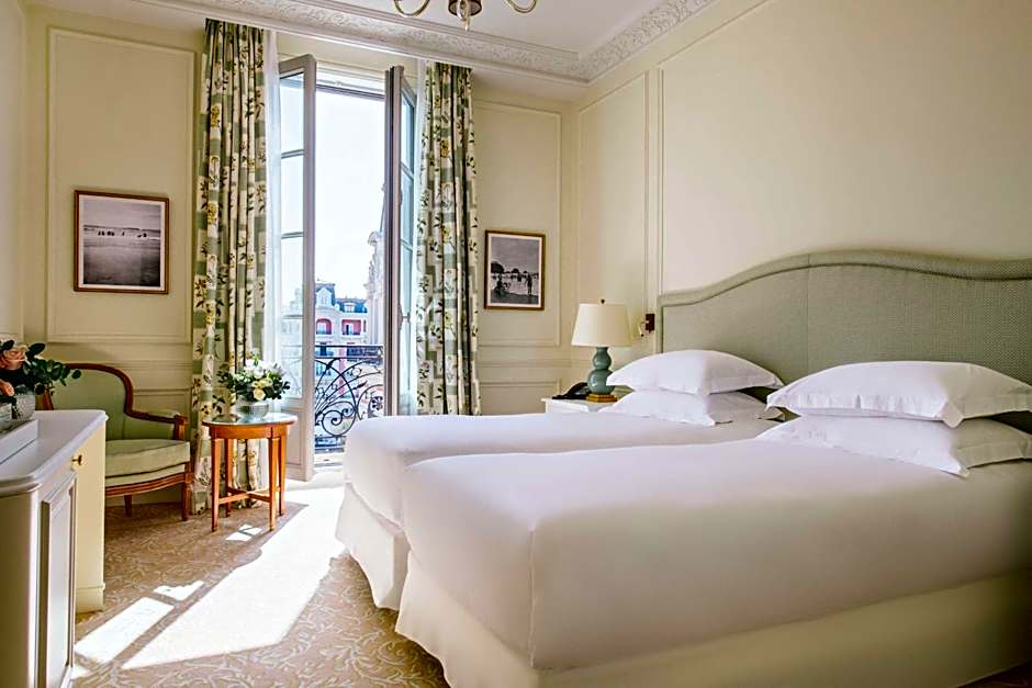 Hôtel du Palais Biarritz, in The Unbound Collection by Hyatt