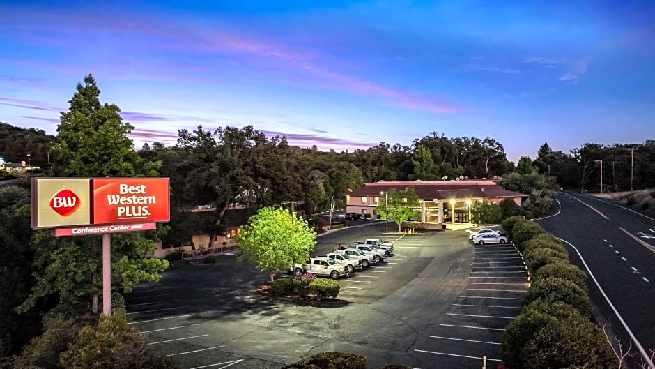 Best Western Plus Sonora Oaks Hotel & Conference Center