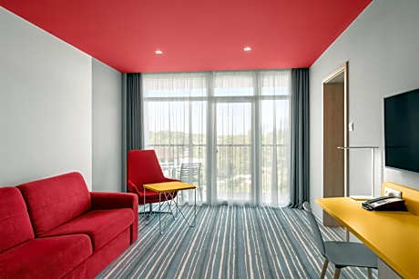 One-Bedroom Suite
