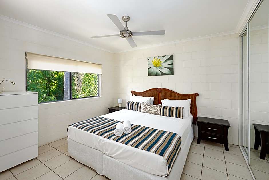 Clifton Sands Holiday Units