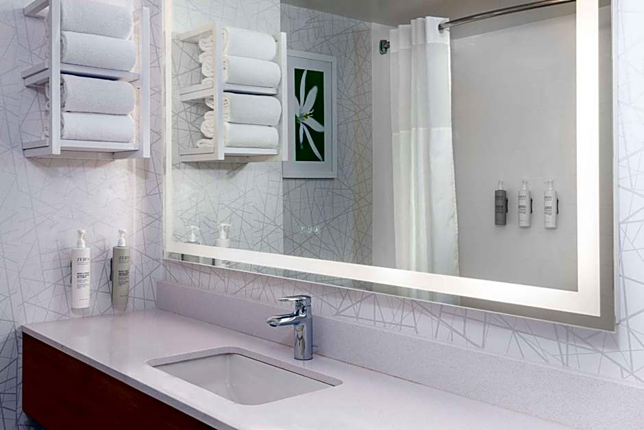 Hampton Inn By Hilton Savannah Historic District