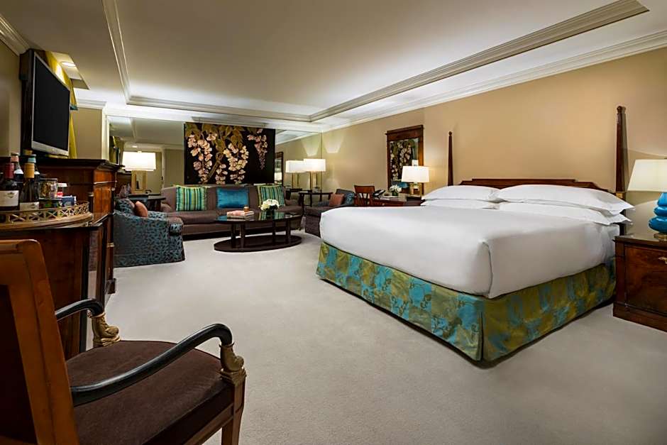 The Michelangelo Hotel