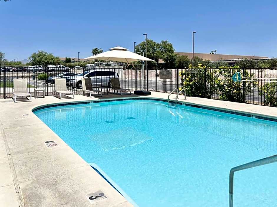 Country Inn & Suites by Radisson, Tucson Airport, AZ