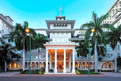 Moana Surfrider, A Westin Resort & Spa, Waikiki Beach