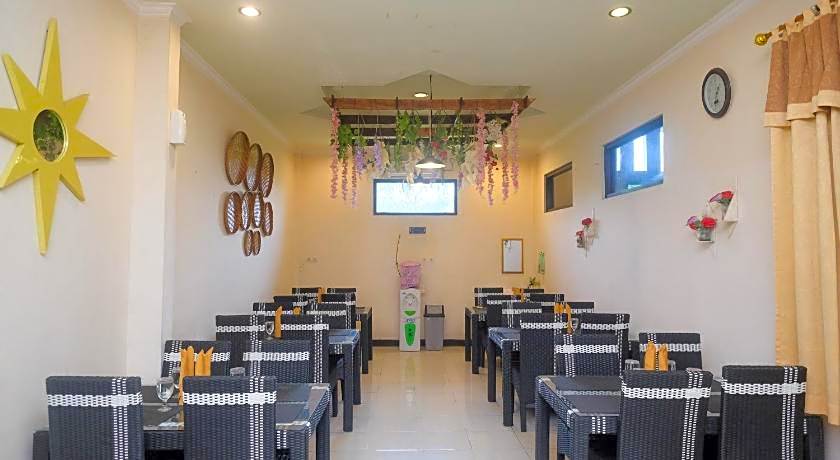 Urbanview Hotel Anggraeni Jatibarang