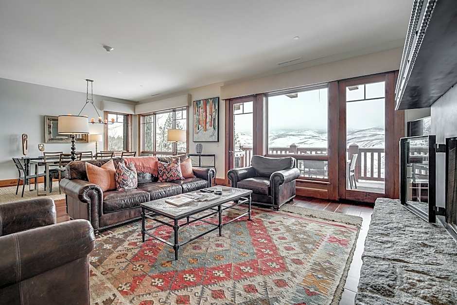Photo 1 of 18 of Premium 3 Bedroom Condo