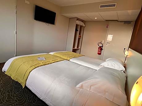 Twin Room - Disability Access