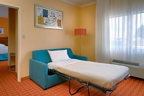 Executive Room, 1 King Bed with Sofa bed (1 King Bed and 1 Double Sofa Bed)
