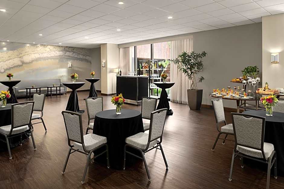 The Westin Chicago Northwest