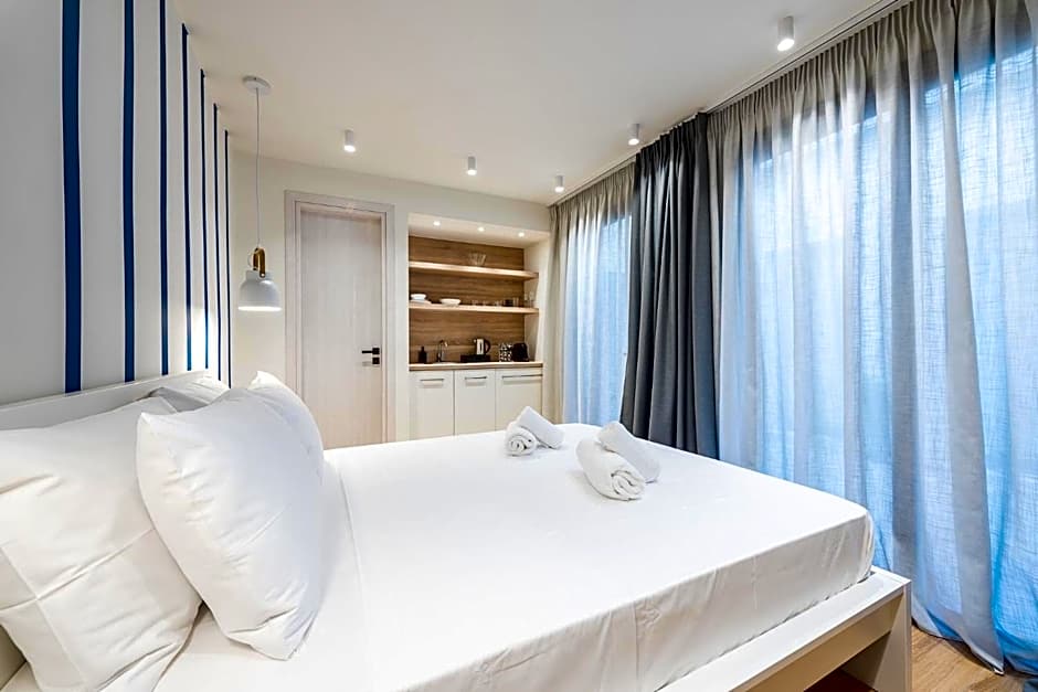 The Asprogeraka - self check-in rooms