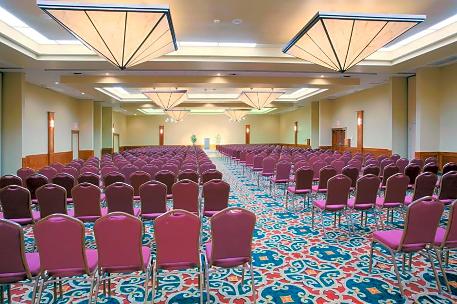 Wyndham Visalia