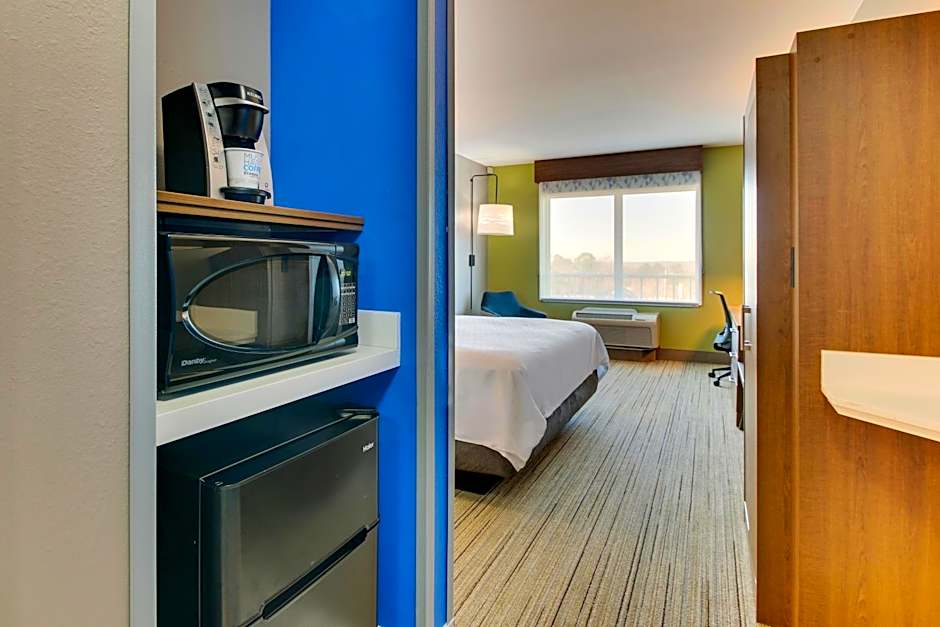 Holiday Inn Express Columbus - Fort Benning Area by IHG