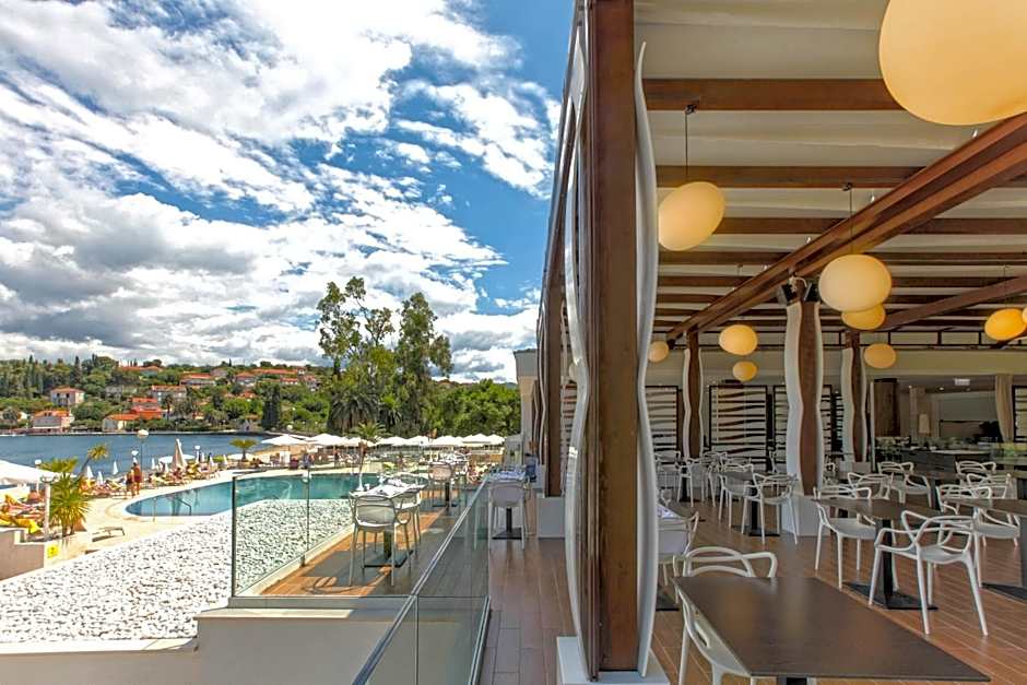 TUI Blue Kalamota Island