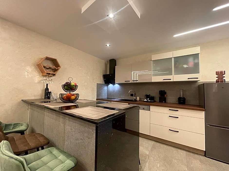 Suites Aix la Chapelle, Exclusive Apartments, Wellness and more, Aachen City