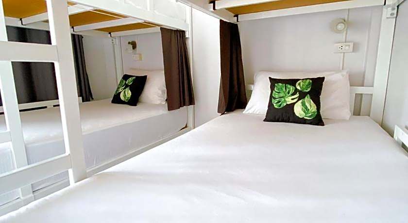 Khaolak Mind Home Hostel