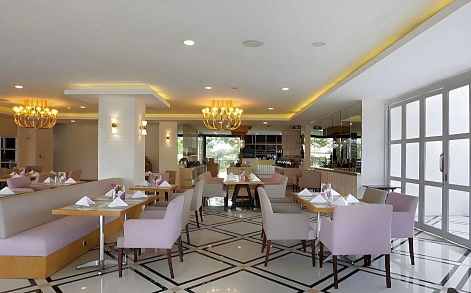 Shakti Hotel Bandung