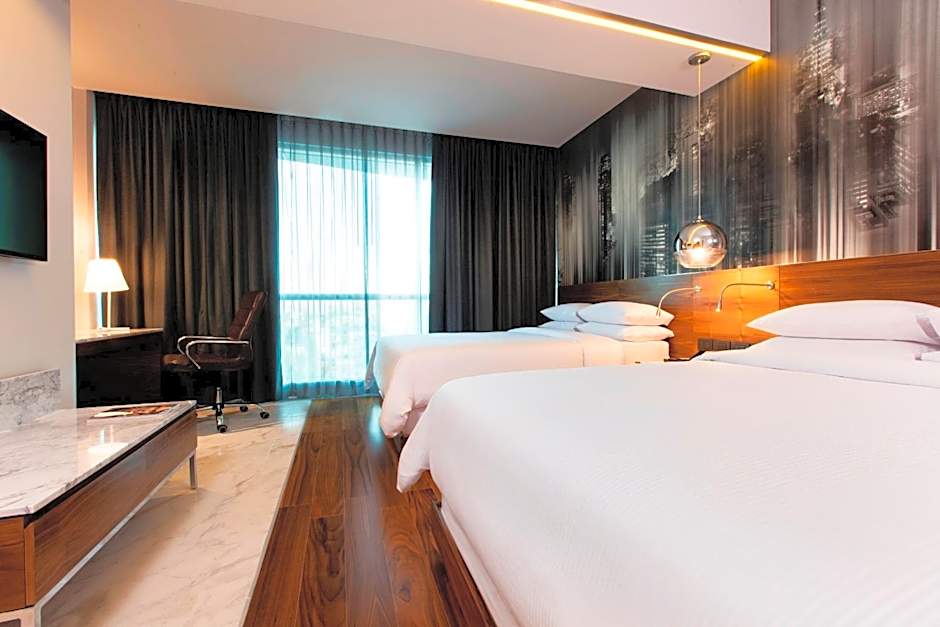 Krystal Urban Guadalajara