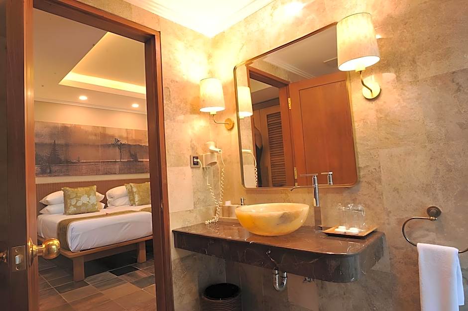 Hotel Puri Raja