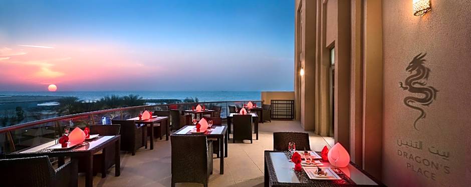 Bahi Ajman Palace Hotel