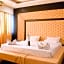 Hotel Singaar International