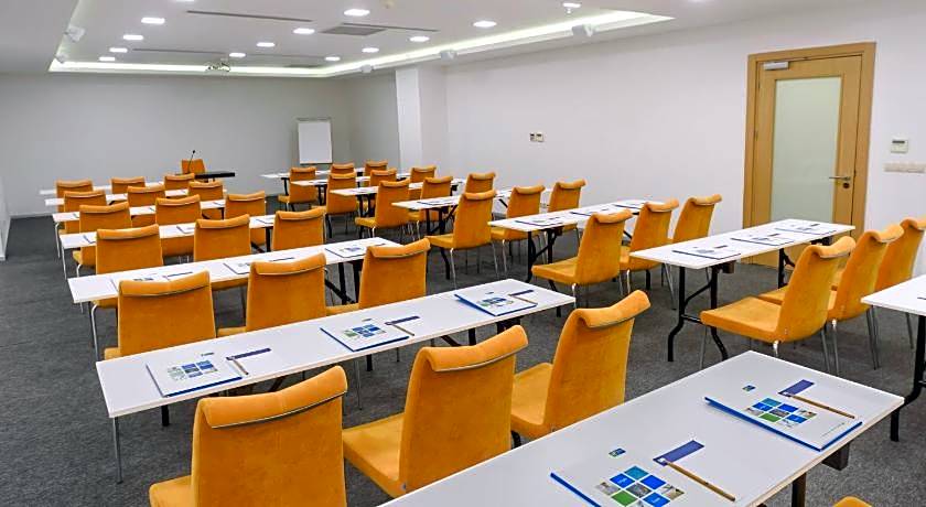 Holiday Inn Express Istanbul-Altunizade By IHG