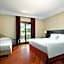 Courtyard by Marriott Rome Central Park