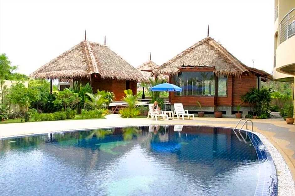 Chawenglakeview condotel 