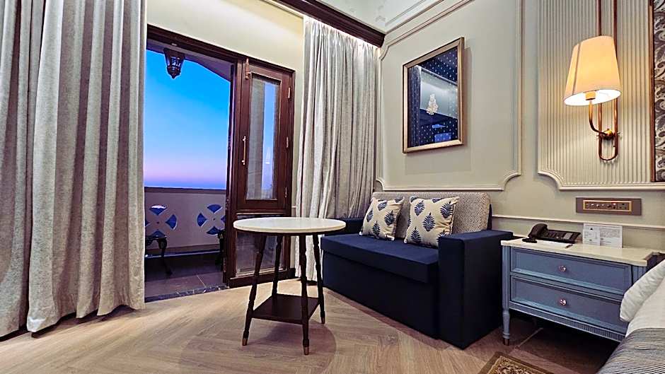 Noor Us Sabah Palace